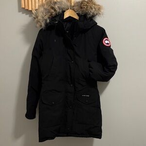 Canada Goose Women's Trillium Black Parka with Fur Trim